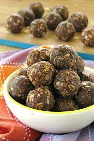 Vegan Chocolate Date Balls In Bowl Vegan Dessert Recipes Date Paste Recipes Recipes