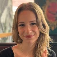 Meredith Macdonald's Instagram, Twitter & Facebook