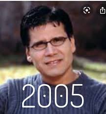 Ο Jesus Adrian Romero πρόσθεσε μια...