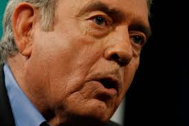 Fyret tv-vært kræver 360 mio. kr.