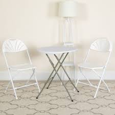 These beautiful resin chairs ship fully assembled and can be stacked 8 high for storage. White Plastic Folding Chair Le L 4 White Gg Foldingchairs4less Com