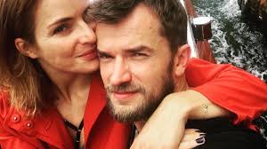 Pochodząca z mikołowa aktorka anna dereszowska i jej partner daniel duniak postanowili otworzyć na mazurach nowoczesną agroturystykę. Anna Dereszowska Pokazala Partnera