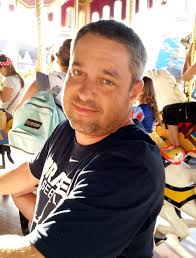 Justin Eaches Obituary