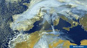 Retrouvez sur france 24 le gros mot de l'éco pour mieux décrypter le langage de l'économie. Meteo France On Twitter Vu De L Espace Un Systeme Depressionnaire Sur Peninsule Iberique Organise Un Puissant Flux De Sud Qui Fait Remonter Du Sable Du Sahara Jusqu En France Remontees Sahariennes Apparaissent En