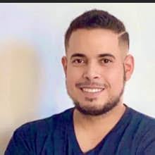 Abraham Warren's Instagram, Twitter & Facebook