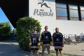 Die bayernliga ist im eishockey die höchste amateurspielklasse bayerns. Wanderers Germering Eissport In Germering