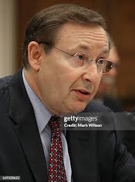 17 Photos & High Res Pictures