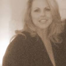 Tracy Perryman's Instagram, Twitter & Facebook