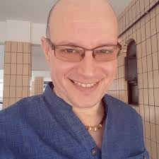 At 95 years old, the American philosopher and professor Noam Chomsky lost  his ability to speak and write, which meant he had to step back from  sharing his insights about global systems.