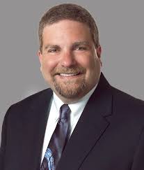 Kenneth Kinder's Instagram, Twitter & Facebook