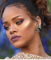 Rosa Zelaya's Instagram, Twitter & Facebook