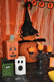 Pin By I M Party Trained On Halloween Theme Halloween Themes Decorations Halloween Decorations Halloween Themes