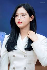 Grayscale Knot On Twitter Olivia Hye Olivia Me As A Girlfriend