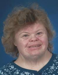 Lynn Majewski's Instagram, Twitter & Facebook