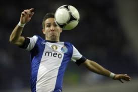 João filipe iria santos moutinho comm (european portuguese: Fc Porto Ja Gastou 14 Milhoes De Euros Com Joao Moutinho Fc Porto Publico