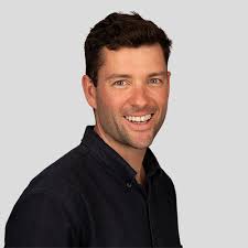 𝗕𝗮𝗰𝗸 𝗯𝘆 𝗽𝗼𝗽𝘂𝗹𝗮𝗿 𝗱𝗲𝗺𝗮𝗻𝗱 🥶 Are you one of those annoying  people who can't stop banging