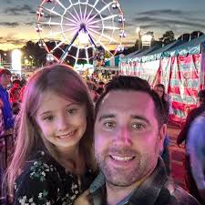 🍕🍻 The Village at Hendrix will officially be an entertainment district!  🎉 The Conway City Council approved an entertainment district at The  Village at Hendrix, bringing new energy, expanded dining options, and