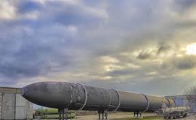 Russia's RS-28 Sarmat drops new nuclear ...