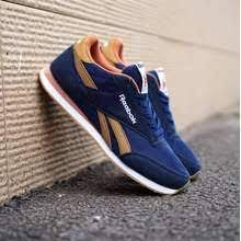 Sepatu dengan tampilan yang begitu elegan membuat anda juga semakin mudah padu padan menggunakan item fashion lainnya, harga sekitar 1,3 juta rupiah. Sepatu Reebok Original Model Terbaru Harga Online Di Indonesia