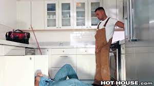 Hot Interracial Plumbers Fuck Hard In Client's Home - XNXX.COM