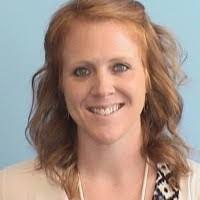 Lisa Critzer's Instagram, Twitter & Facebook