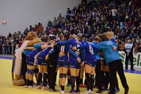 Exclusiv nationala de handbal joaca pentru un premiu incredibil la campionatul mondial. Handbal Feminin Handbalistele De La Scm Craiova HotÄƒrate SÄƒ CaÈ™tige Partida Cu Lada Togliatti 007sport