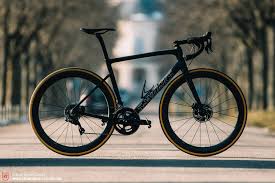 First Ride Review Specialized S Works Tarmac Disc 2018