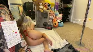 Pussy slip - gotanynudes.com