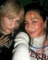 ani🧸 (@aniiiji2.0) • Instagram photos and videos