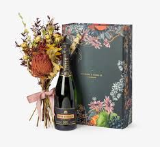 Boxes for flowers and wine. Vintage Champagne Roses Flowers And Champagne Bookblock Cards Stationery And Gift Boxes