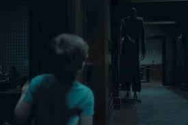 If you're too scared to watch, perhaps this guide to all the scariest moments is just what you need. How Scary Is The Haunting Of Hill House 13 Scariest Moments