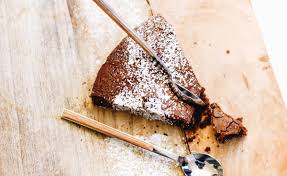 Mein joghurt zitronenkuchen ist der einfachste kuchen der welt. Leicht Und Lecker Rezept Fur Saftigen Schoko Joghurt Kuchen