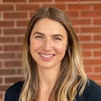 Alexandra Phipps's Instagram, Twitter & Facebook