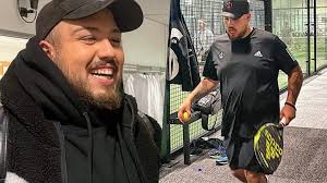 Han skildrar kriget mellan shottaz och dödspatrullen musik och instagram viktiga pusselbitar i en av sveriges blodigaste. Mello Profilen Gatt Ner 35 Kilo Av Att Spela Padel Padeldirekt