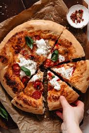 Fail Proof Easy Homemade Pizza Dough Detailed Post Recipe In 2020 Homemade Pizza Easy Homemade Pizza Homemade Pizza Dough Easy