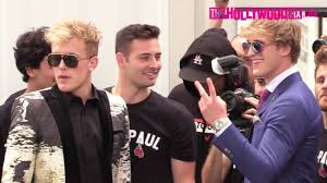Finance website about his brother jake's looting charges. Jake Paul Logan Paul Prepare Backstage For Their Boxing Press Conference Against Ksi Deji Youtube