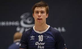 Bjarte håkon myrhol is a norwegian handballer for skjern håndbold and the norway men's national handball team.1. 18 Aring Tatt Ut I Vm Troppen Det Er Helt Sykt