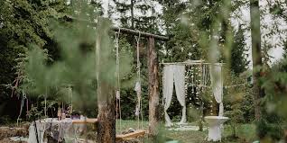 Los requisitos, los tiempos para entregar documentos y los una de las ventajas de que sólo te casas por el civil, es que puedes aprovechar para realizar la ceremonia en un hermoso jardín, en la. Como Decorar Una Boda Civil Sencilla Consejos Para Tu Boda Chamorro