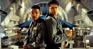 Independence day is a 1996 film about a worldwide alien attack and the subsequent rallying of humankind to fight back on july 4. Independence Day Film Park Circus