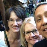 Cindy Broadhead's Instagram, Twitter & Facebook