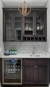 Exquisite Brown Wet Bar Boasts Dark Brown Shaker Cabinets Accented With Brass Nobs And Fitted In A Nook Besi Small Bars For Home Home Bar Designs Bars For Home
