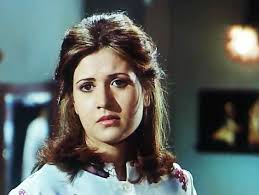 ليلى حمادة تزوجت وإعتزلت الفن فى بداية التسعينات ثم عادت من خلال الإذاعة Egyptian Actress Movie Stars Celebrities