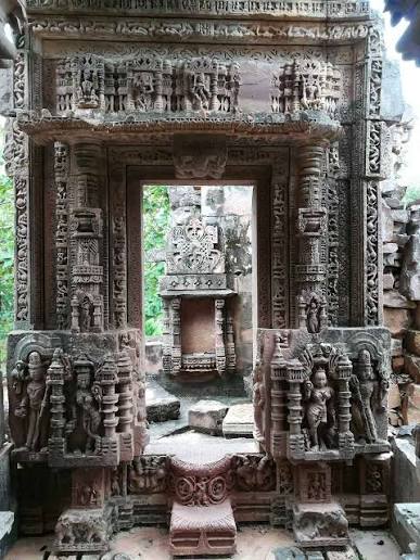 THE FORGOTTEN FORT OF AJAIGARH , PANNA - Tripoto