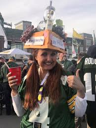 Lol but no they don not have a mascot! Packers Tailgating Scene Outside Lambeau Is Filled With Crazy Characters Goofy Goodness