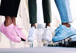 Resultado de imagem para tenis tons pastel tumblr