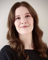 Elizabeth Eichler's Instagram, Twitter & Facebook