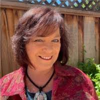 Nancy Eyles's Instagram, Twitter & Facebook