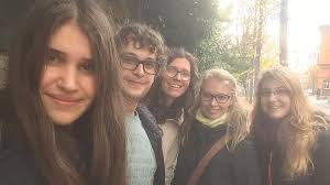 Ihr deutscher brieffreund peter aus freiburg schreibt über seine zukunft, über die wahl des berufes: Erstis Liebe Leid Und Labor Apotheke Adhoc