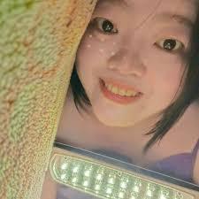 Crystal Lam's Instagram, Twitter & Facebook