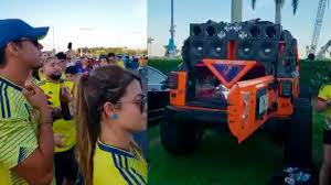 Listen to guaracha colombia in full in the spotify app. In Video Controversy For Colombian Fans Dancing To 39 Guaracha 39 By Pablo Escobar In Miami El Heraldo Colombia